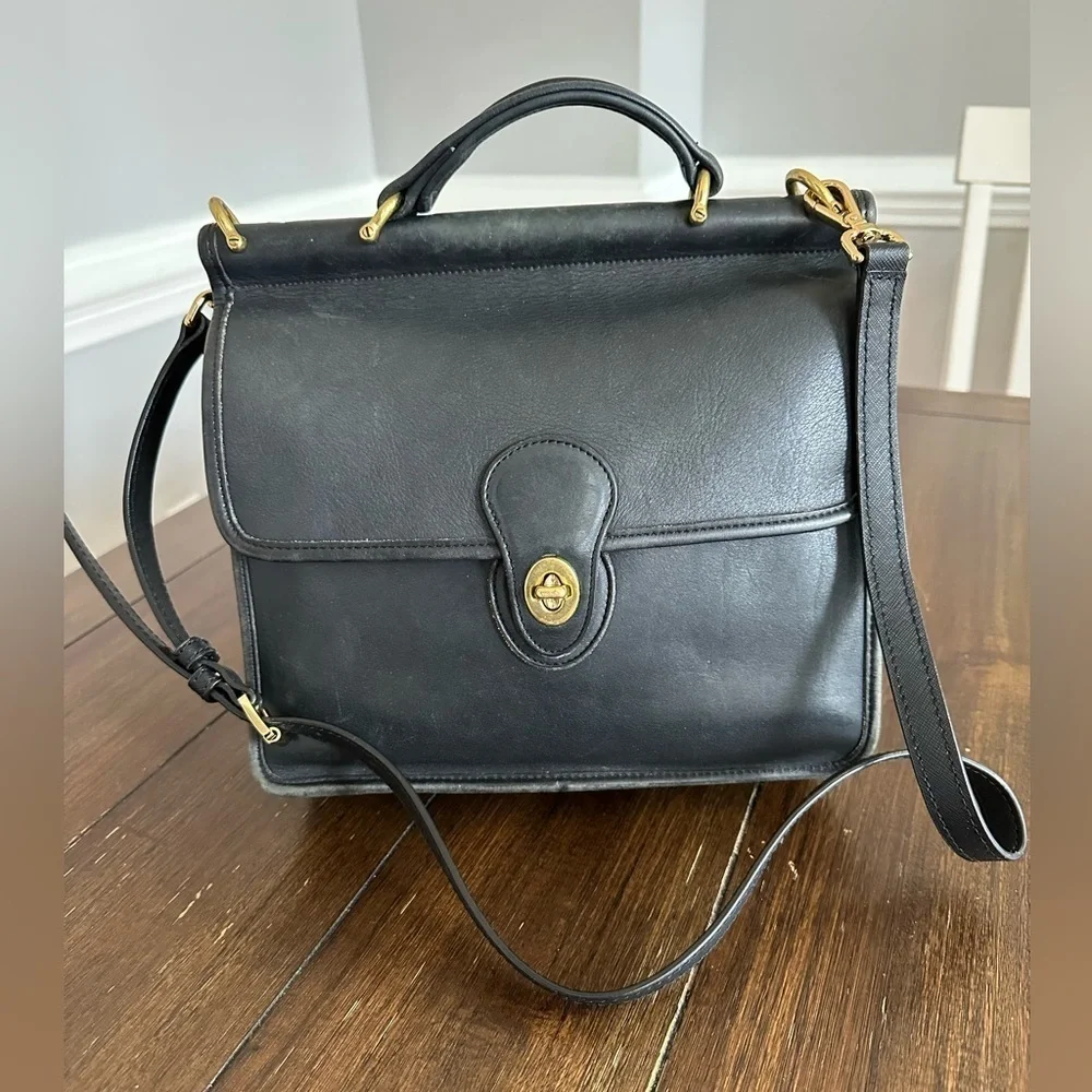 Vintage Coach Willis satchel